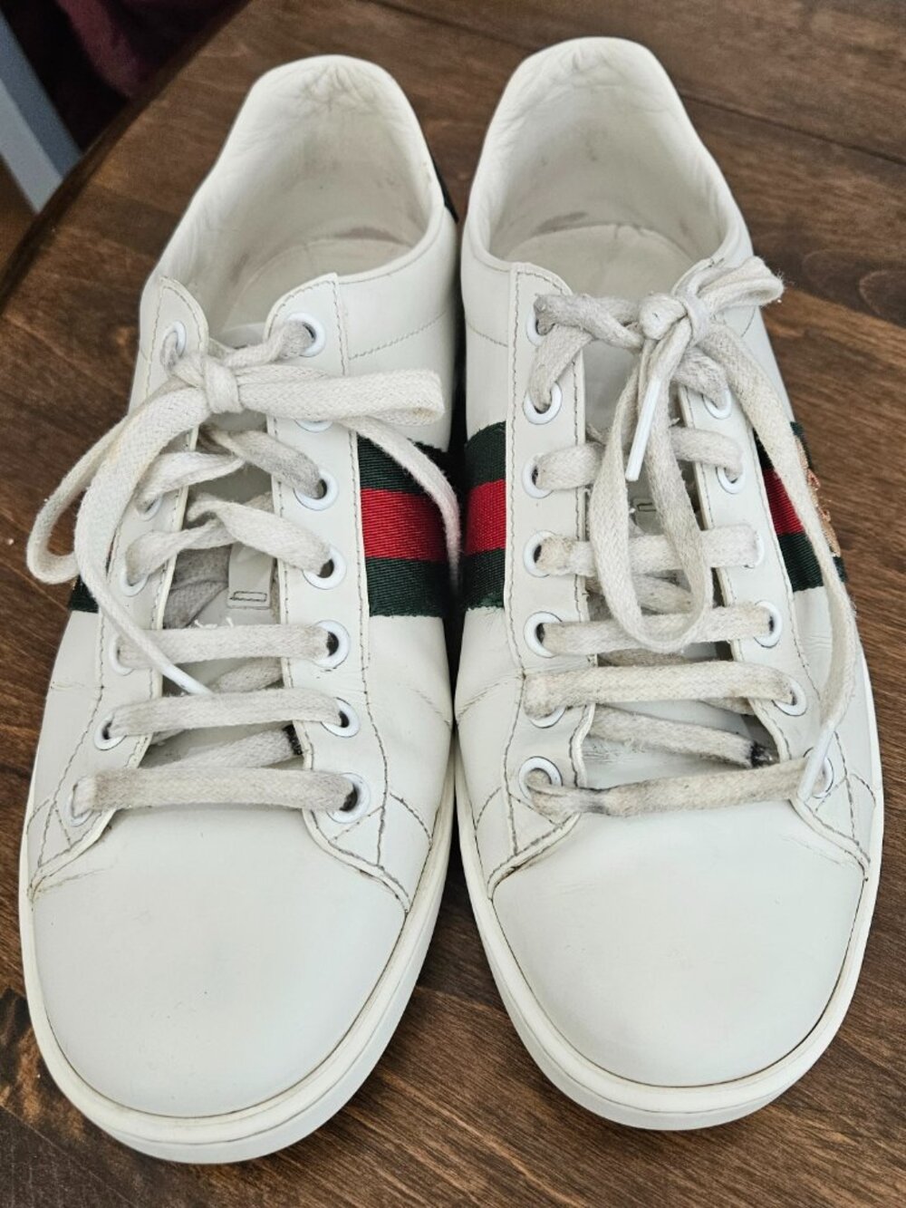 Gucci Ace White Sneakers. Size women's 8 - 37 euro. With Authenticity cards.